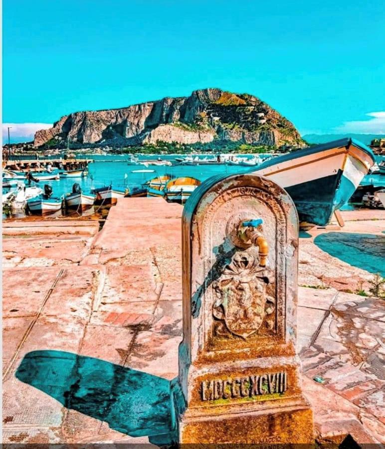 Mondello Stesicoro Apartment Палермо Екстериор снимка